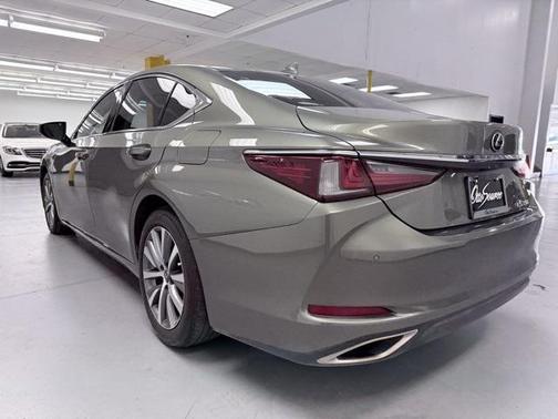 2019 Lexus ES 350 Base