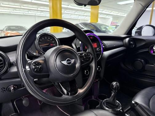 2015 MINI Hardtop Cooper