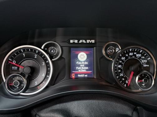 2021 RAM 1500 Big Horn/Lone Star