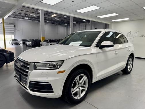 2019 Audi Q5 45 Premium