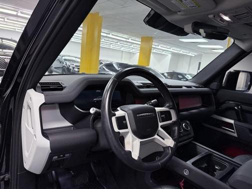 2022 Land Rover Defender S