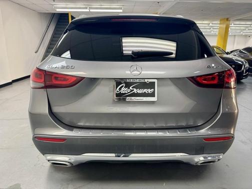 2021 Mercedes-Benz GLA 250 Base 4MATIC