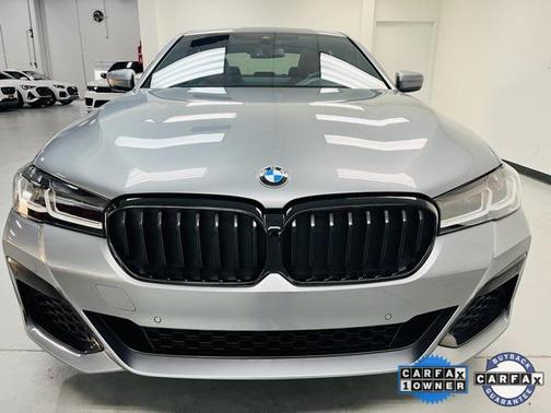 2022 BMW 530 i