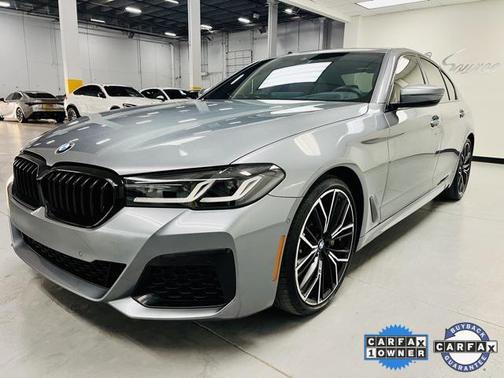2022 BMW 530 i