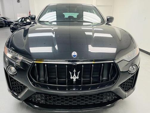 2022 Maserati Levante Modena