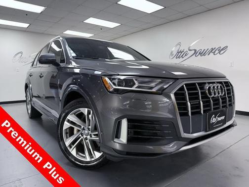 2020 Audi Q7 55 Premium Plus
