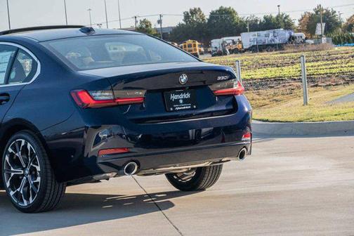 Tanzanite Blue II Metallic 2026 BMW 330 NA