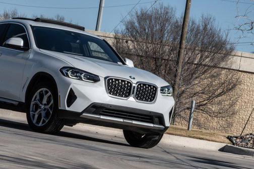 2025 BMW X4 xDrive30i