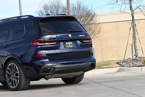 2026 BMW X7 M60i