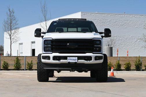 2025 Ford F-250 Platinum