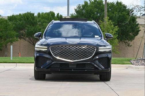 Vik Black 2023 Genesis GV70 2.5T AWD