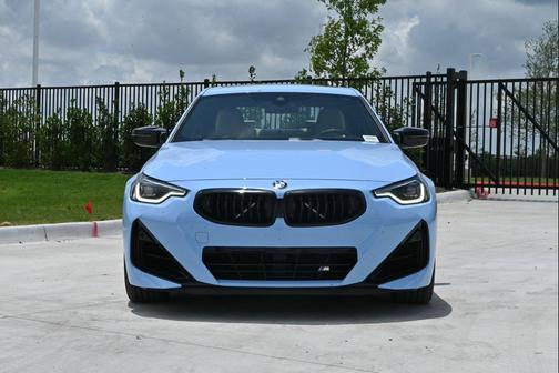 Zandvoort Blue 2025 BMW M240 i