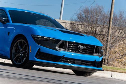 2025 Ford Mustang Dark Horse Fastback