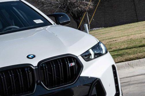 2026 BMW X6 M60i