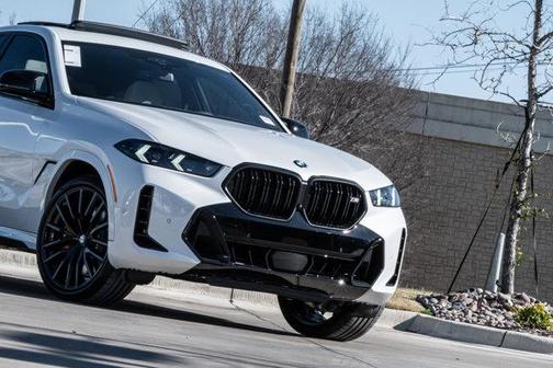 2026 BMW X6 M60i