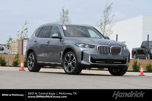 Skyscraper Grey Metallic 2026 BMW X5 xDrive40i