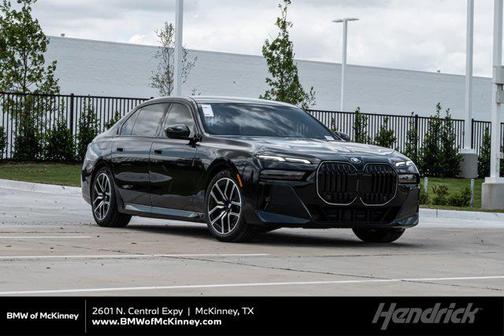 Carbon Black Metallic 2026 BMW 740 740i