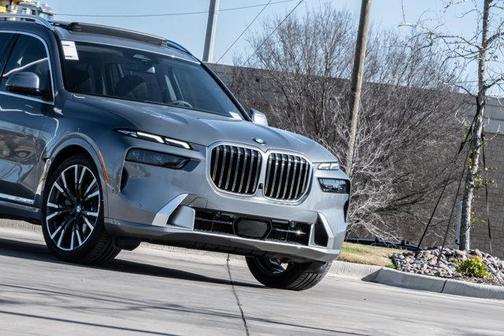 2026 BMW X7 xDrive40i