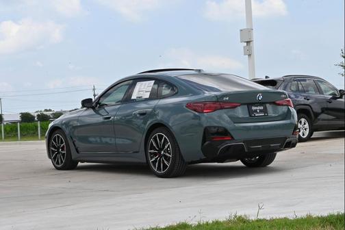 Cape York Green Metallic 2026 BMW i4 Gran Coupe M60