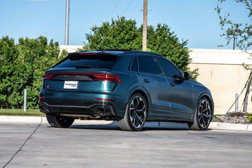 2023 Audi RS Q8 4.0T
