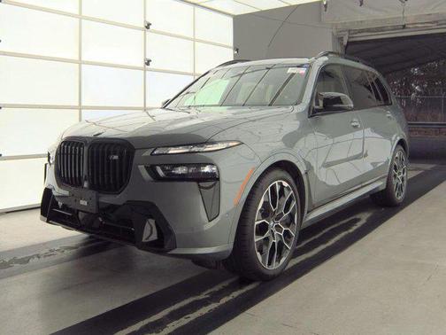 2026 BMW X7 M60i