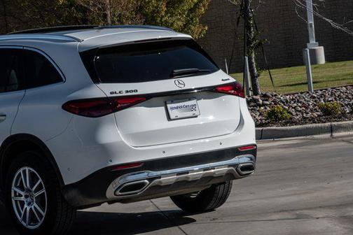 2023 Mercedes-Benz GLC 300 4MATIC