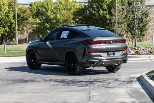 2026 BMW X6 xDrive40i