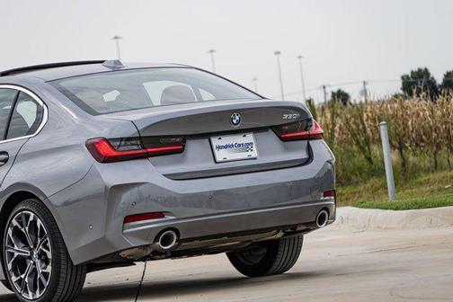 2025 BMW 330 i