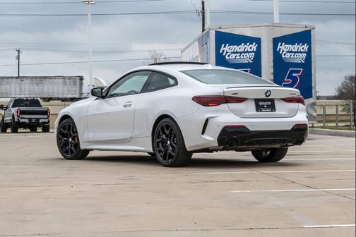 Mineral White Metallic 2026 BMW 430 i xDrive