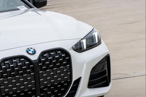 Mineral White Metallic 2026 BMW 430 i xDrive