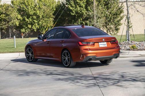 2021 BMW 330 330i