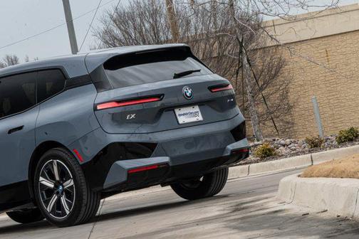 2024 BMW iX xDrive50