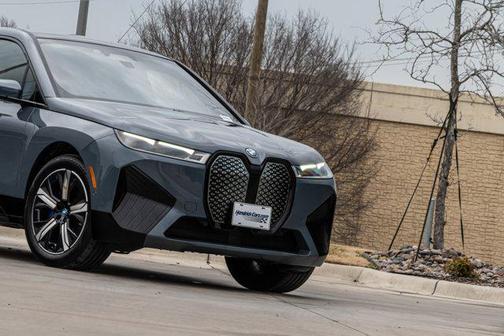 2024 BMW iX xDrive50