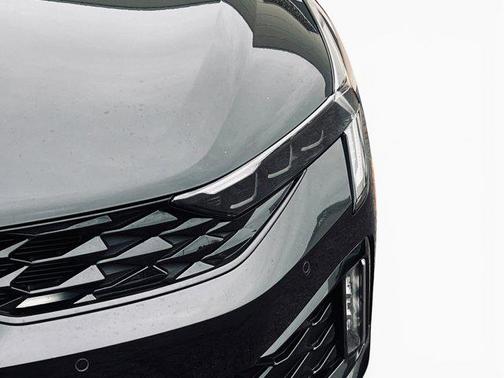 Aurora Black Pearl 2025 Kia K5 GT-Line