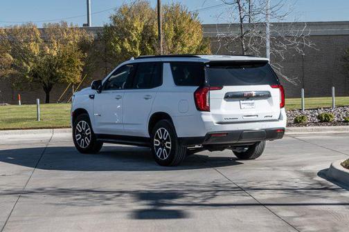 2024 GMC Yukon 4WD AT4