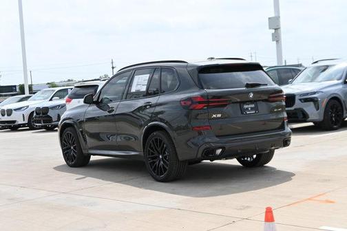 Dravit Grey Metallic 2026 BMW X5 xDrive40i