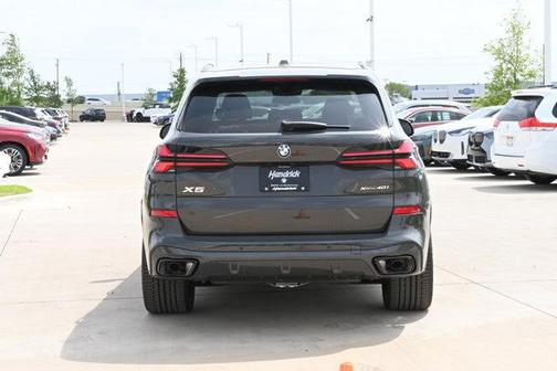 Dravit Grey Metallic 2026 BMW X5 xDrive40i