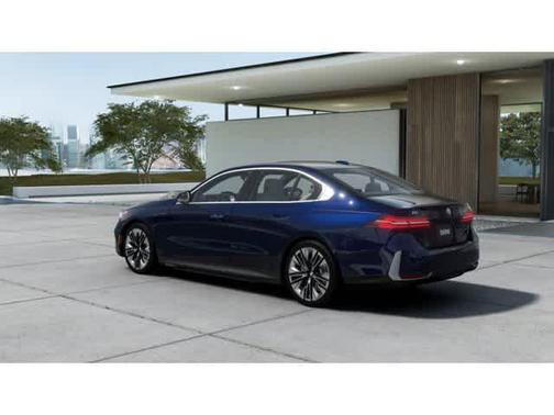 Tanzanite Blue II Metallic 2027 BMW i5 xDrive40