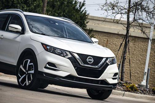 2020 Nissan Rogue Sport SL