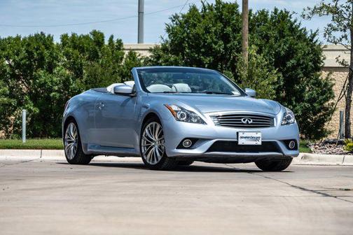 2013 INFINITI G37 Sport