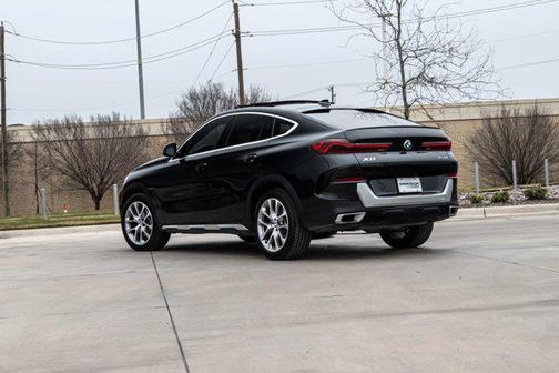 2023 BMW X6 xDrive40i