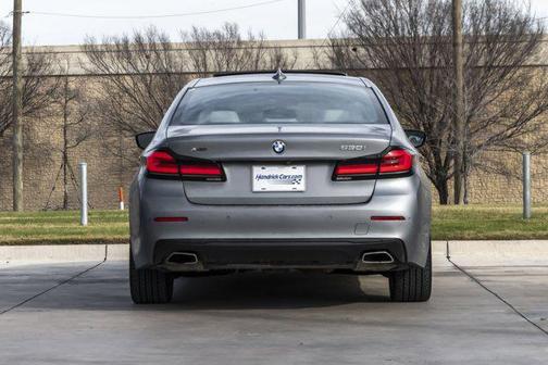 2023 BMW 530 i xDrive