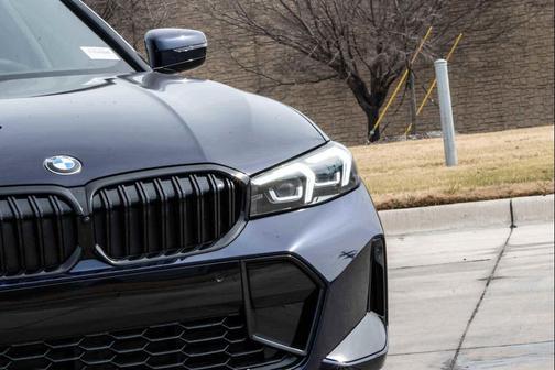 Tanzanite Blue II Metallic 2026 BMW 330 xDrive NA