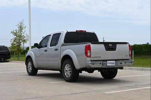Brilliant Silver 2014 Nissan Frontier SV