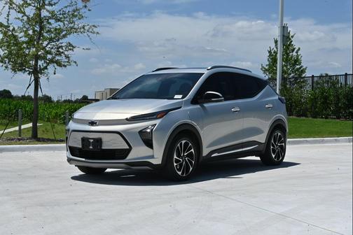 Silver Flare Metallic 2023 Chevrolet Bolt EUV FWD Premier