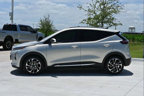 Silver Flare Metallic 2023 Chevrolet Bolt EUV FWD Premier