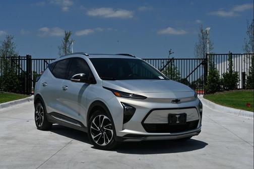 Silver Flare Metallic 2023 Chevrolet Bolt EUV FWD Premier