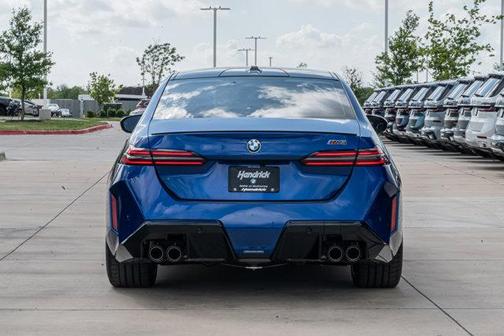 Marina Bay Blue Metallic 2026 BMW M5 Base