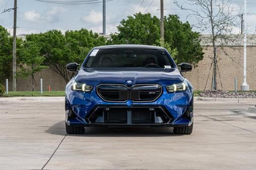 Marina Bay Blue Metallic 2026 BMW M5 Base