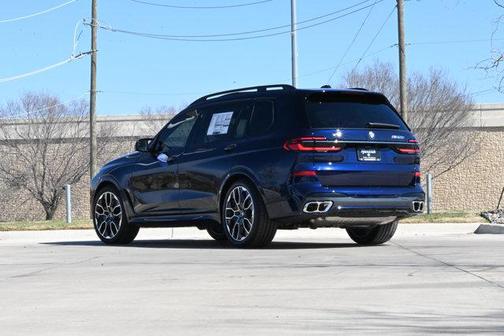 2026 BMW X7 M60i